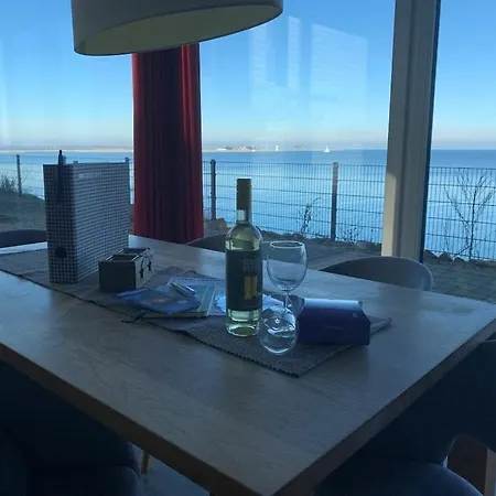 Maritimes & Sea Holiday home *
